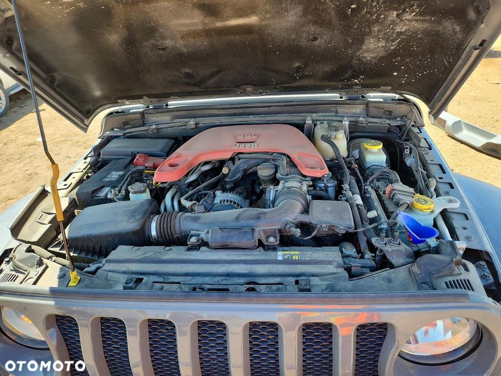 Jeep Wrangler - 12