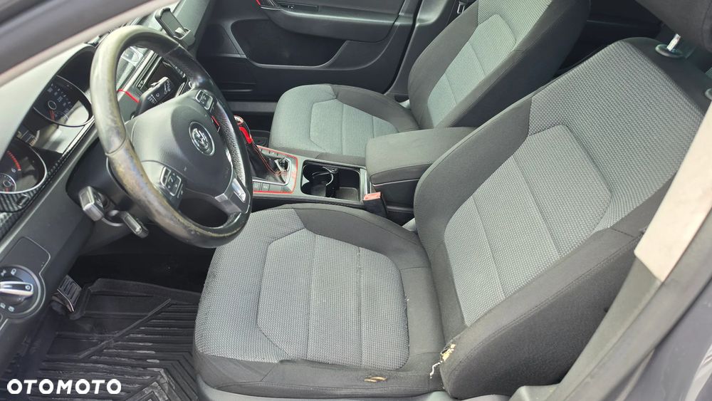Volkswagen Passat 1.6 TDI BlueMotion Technology Comfortline - 22