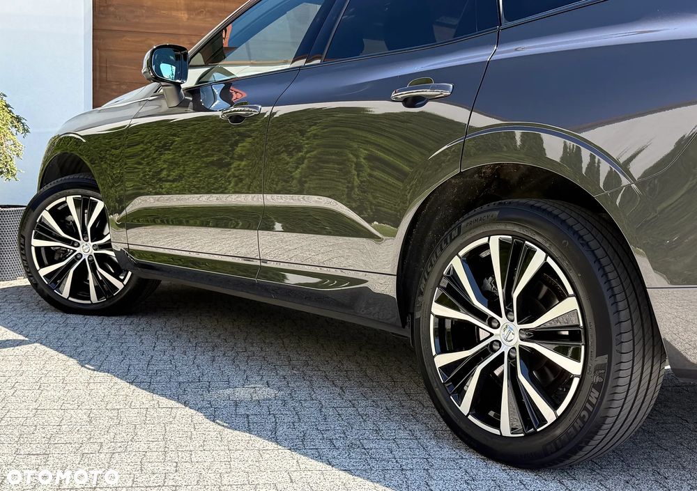 Volvo XC 60 B4 D Plus Dark - 9