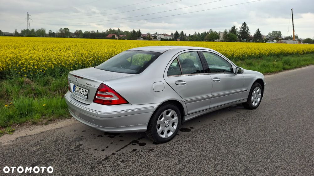 Mercedes-Benz Klasa C 180 Kompressor Automatik Elegance - 4