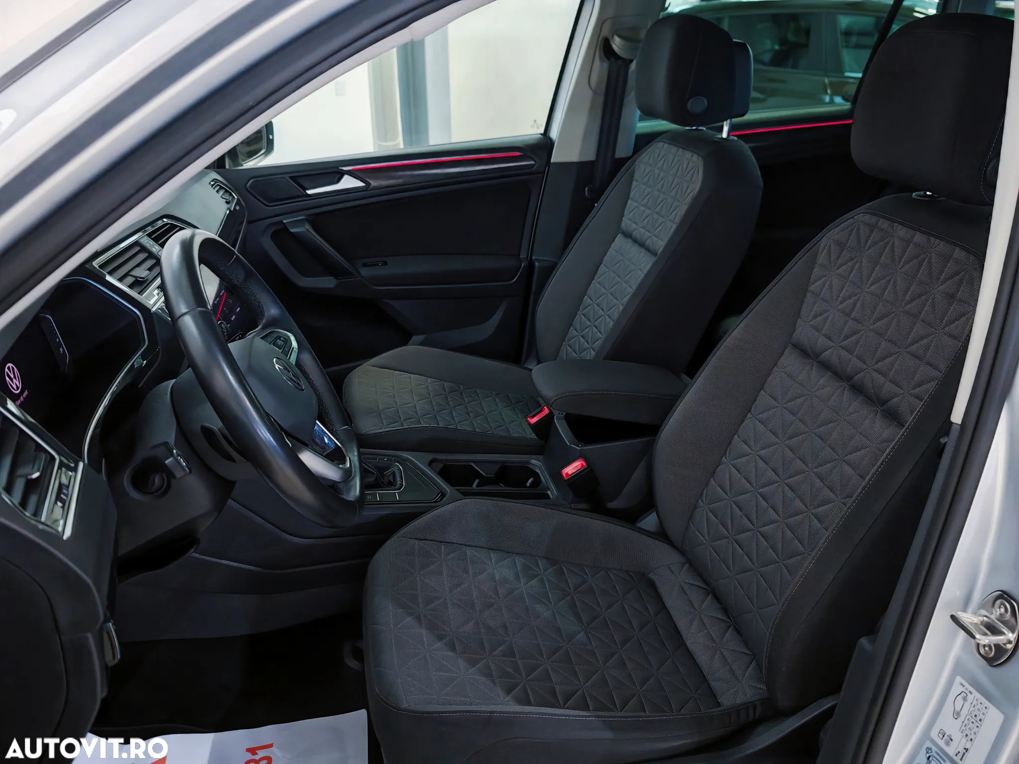 Volkswagen Tiguan 1.4 eHybrid OPF DSG Elegance - 8