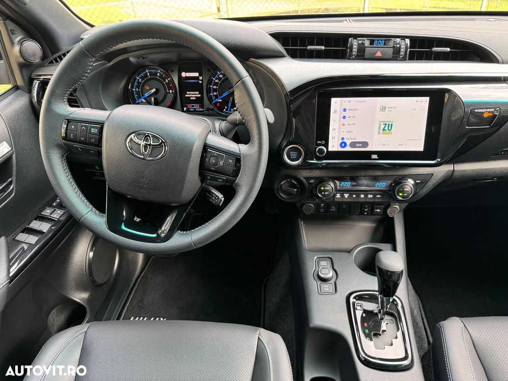 Toyota Hilux 4x4 Double Cab MHEV Autm. Invincible - 11