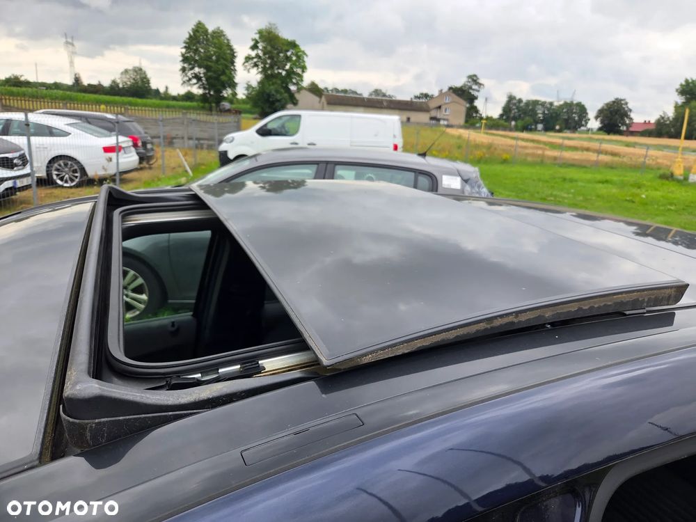 Mercedes-Benz Klasa B 180 d BlueEFFICIENCY Edition Style - 17