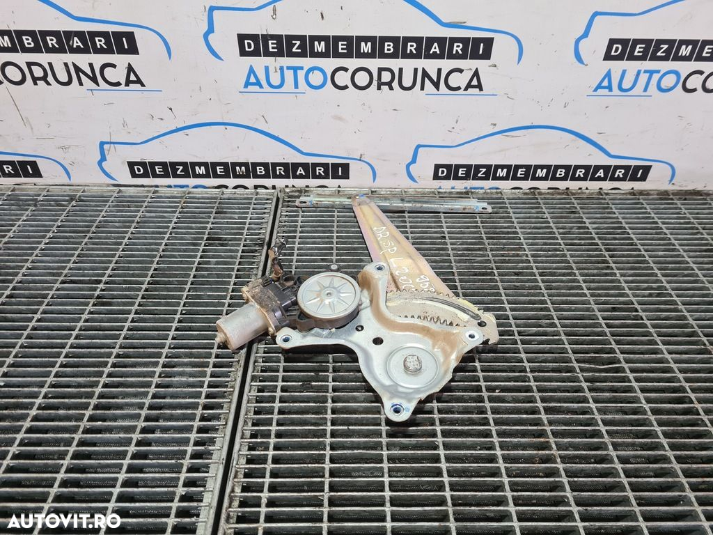 Macara dreapta spate Mitsubishi L200 V 2015 - 2018 SUV 4 Usi (958) - 3