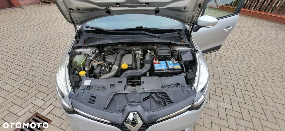 Renault Clio - 16