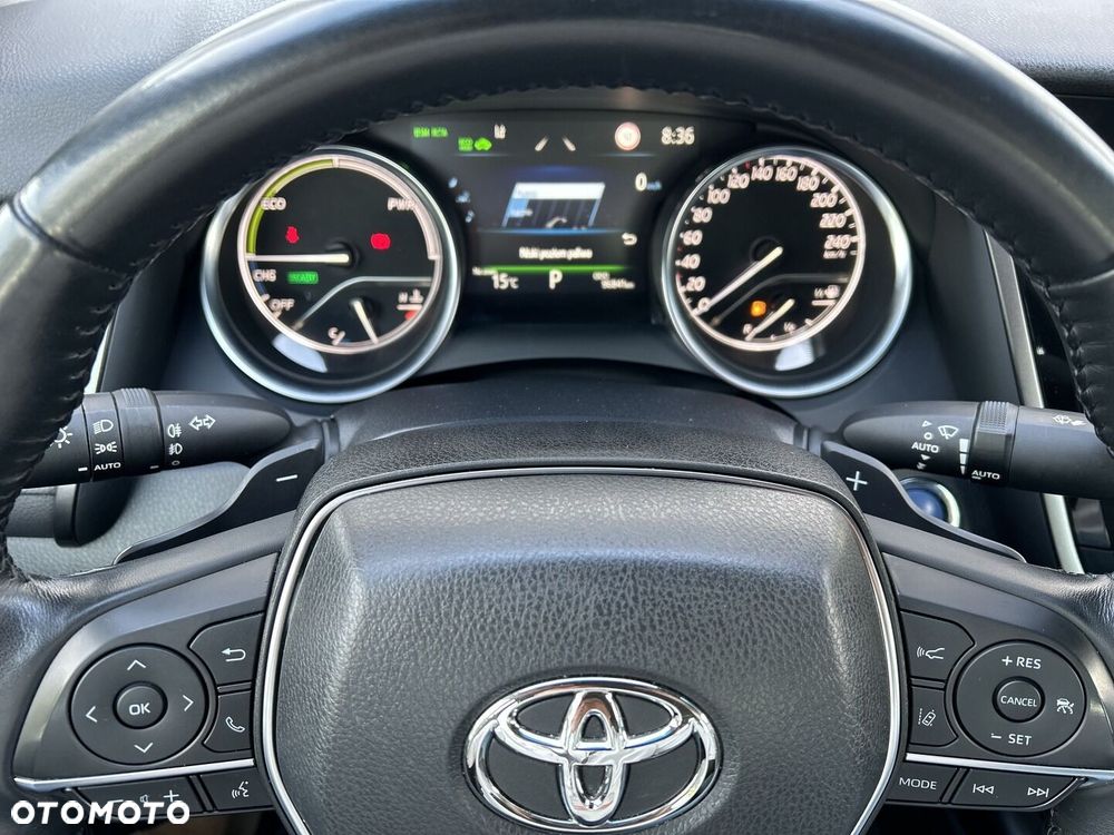 Toyota Camry 2.5 Hybrid Executive CVT - 11