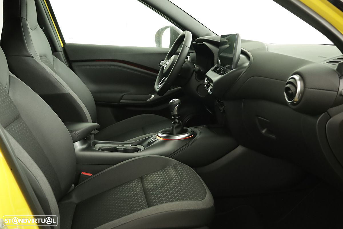 Nissan Juke 1.0 DIG-T N-Connecta - 21