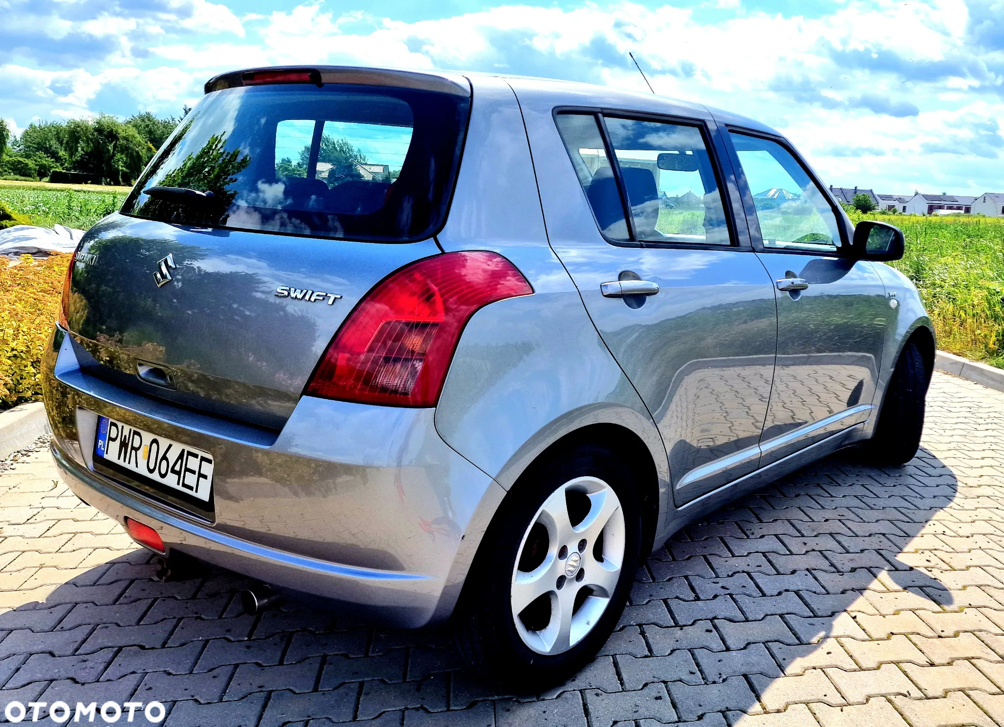 Suzuki Swift 1.5 Comfort - 25