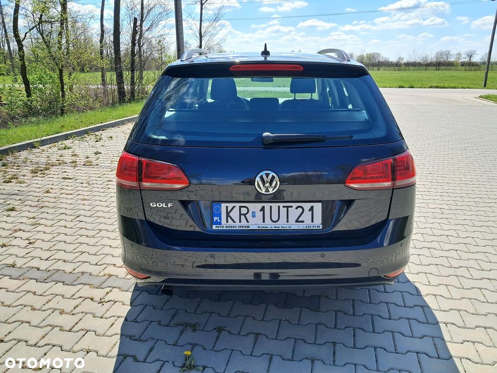 Volkswagen Golf 1.6 TDI BlueMotion Technology Comfortline - 10