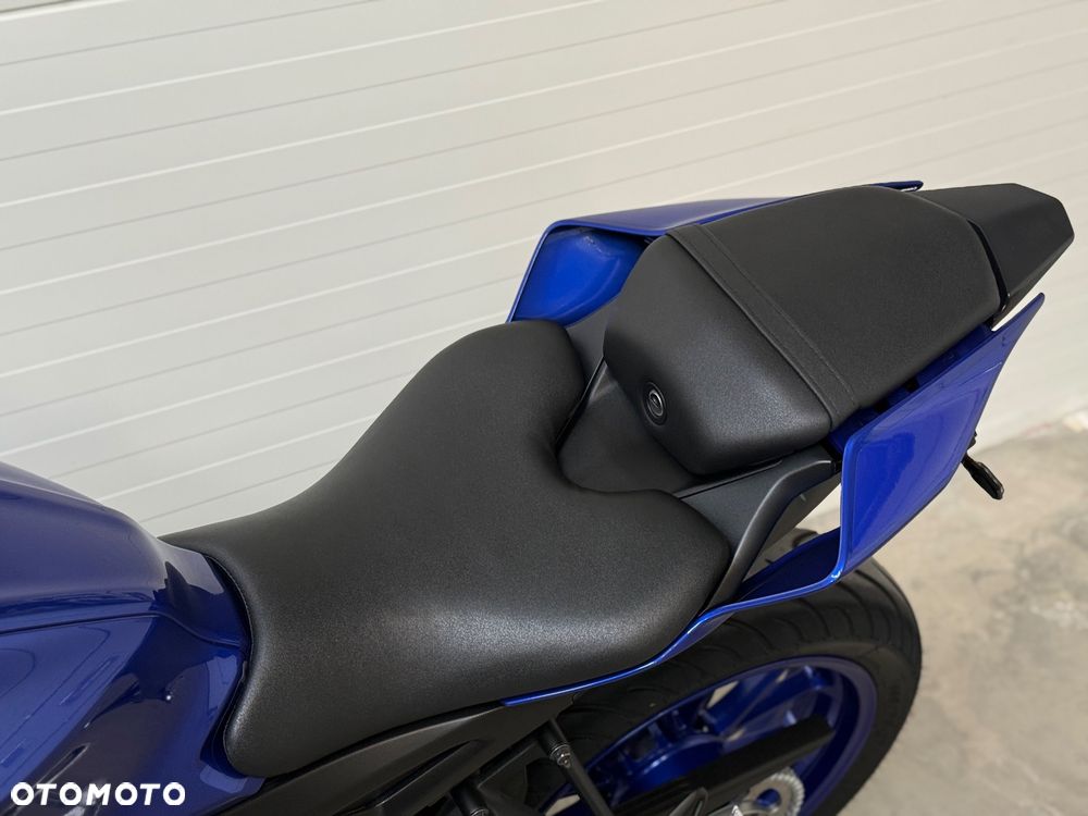 Yamaha YZF - 29