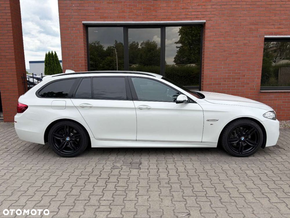 BMW Seria 5 530d xDrive Sport-Aut - 26