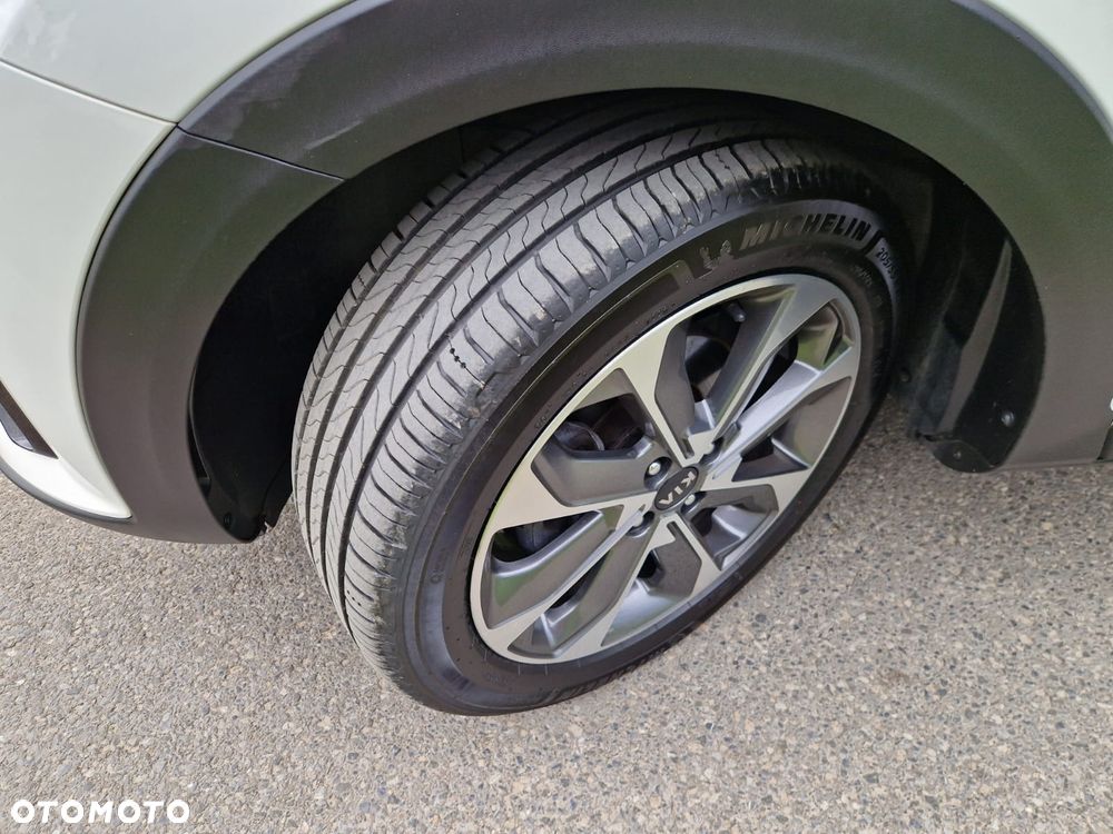 Kia Stonic - 33