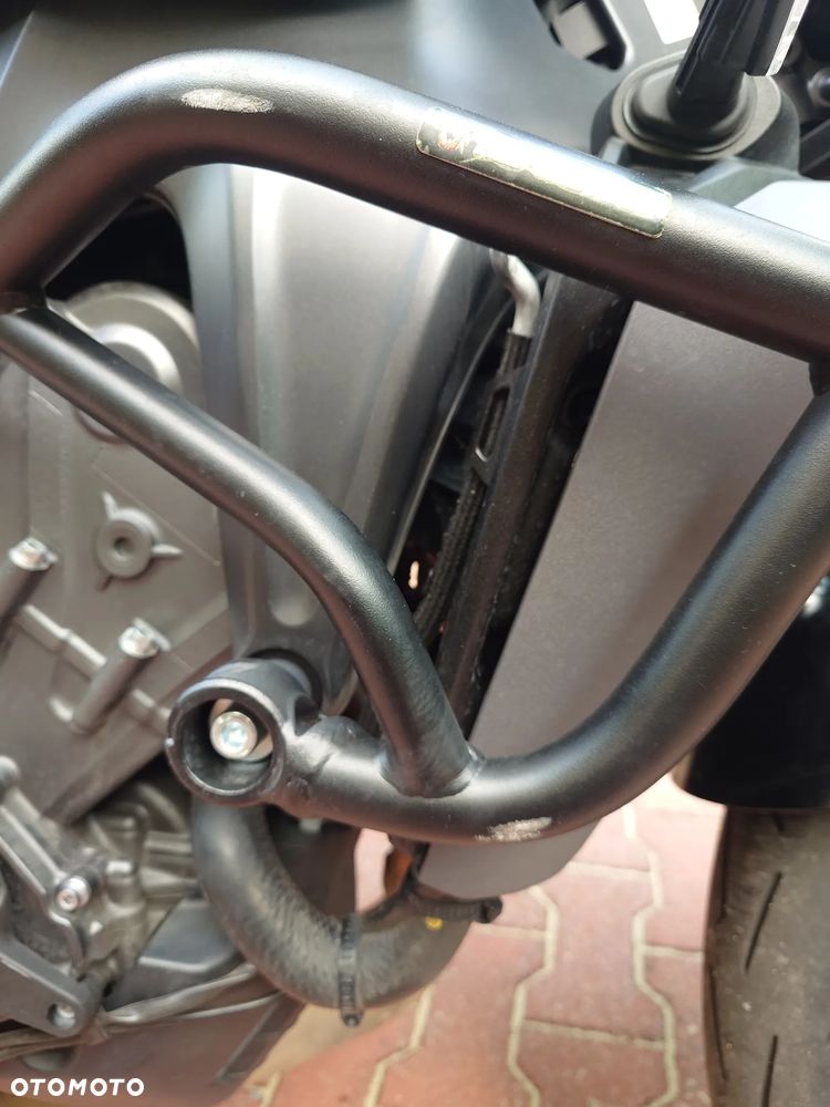 Yamaha MT - 5