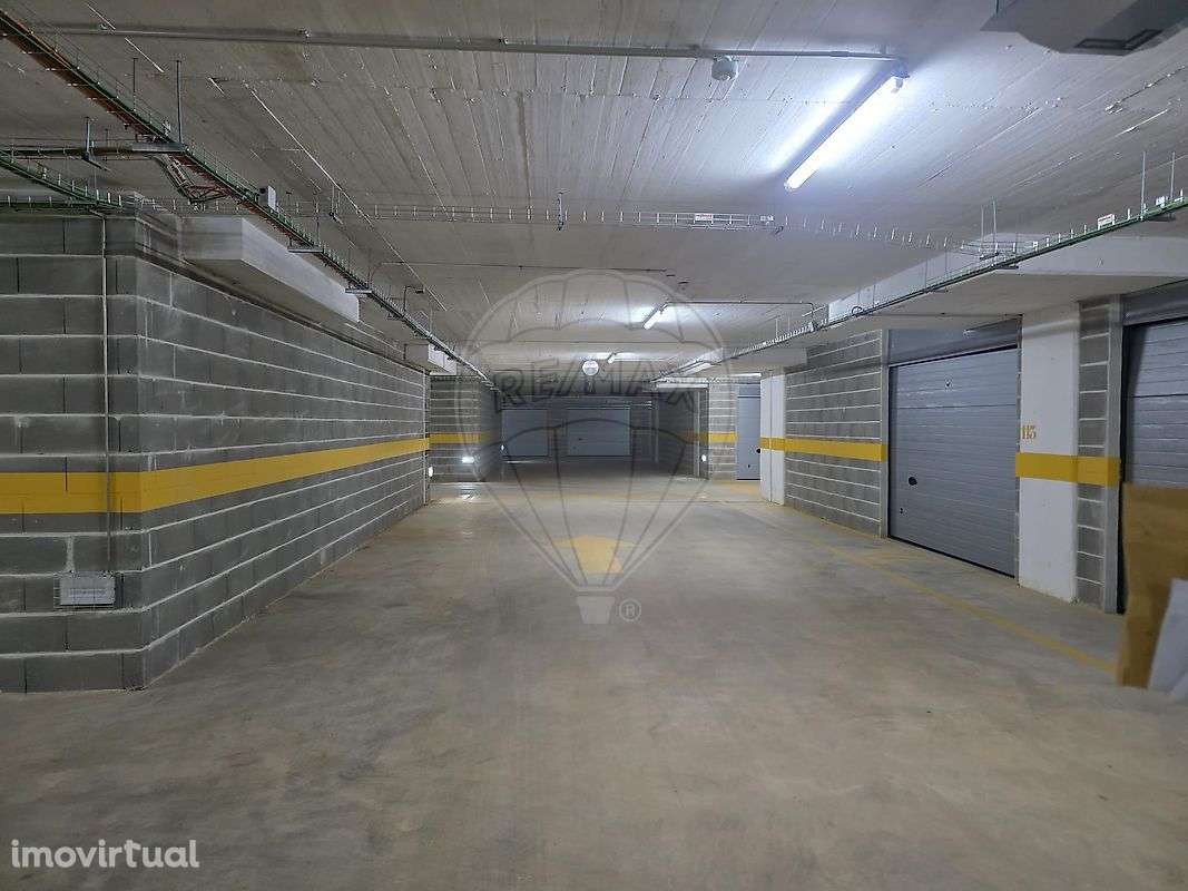 Garagem  para arrendamento - Grande imagem: 5/8