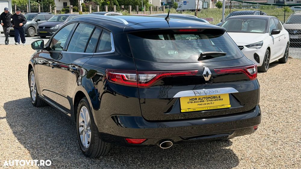 Renault Megane TCe 115 GPF LIMITED - 9
