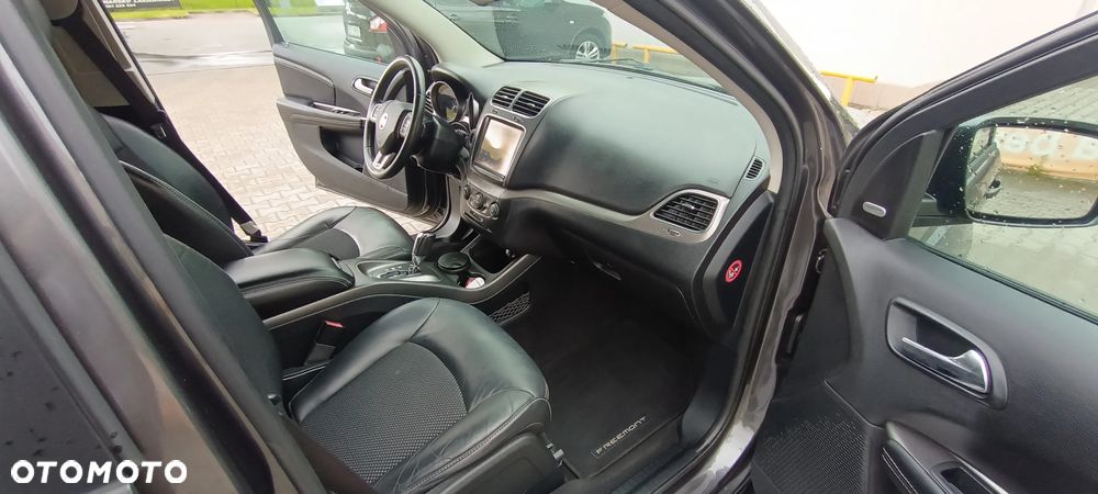 Fiat Freemont 2.0 Multijet 16V DPF Automatik Allrad Cross - 33