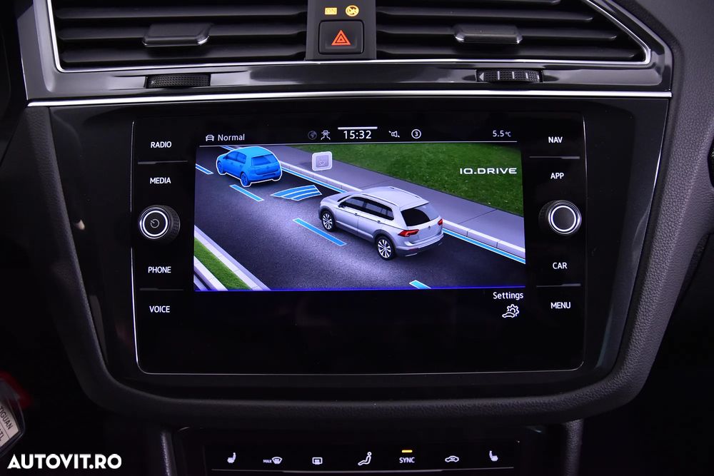Volkswagen Tiguan - 20