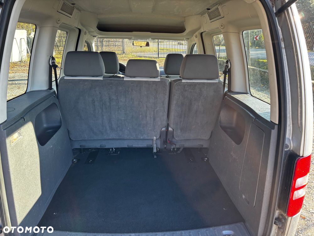 Volkswagen Caddy - 11