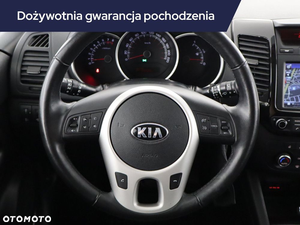 Kia Venga - 17