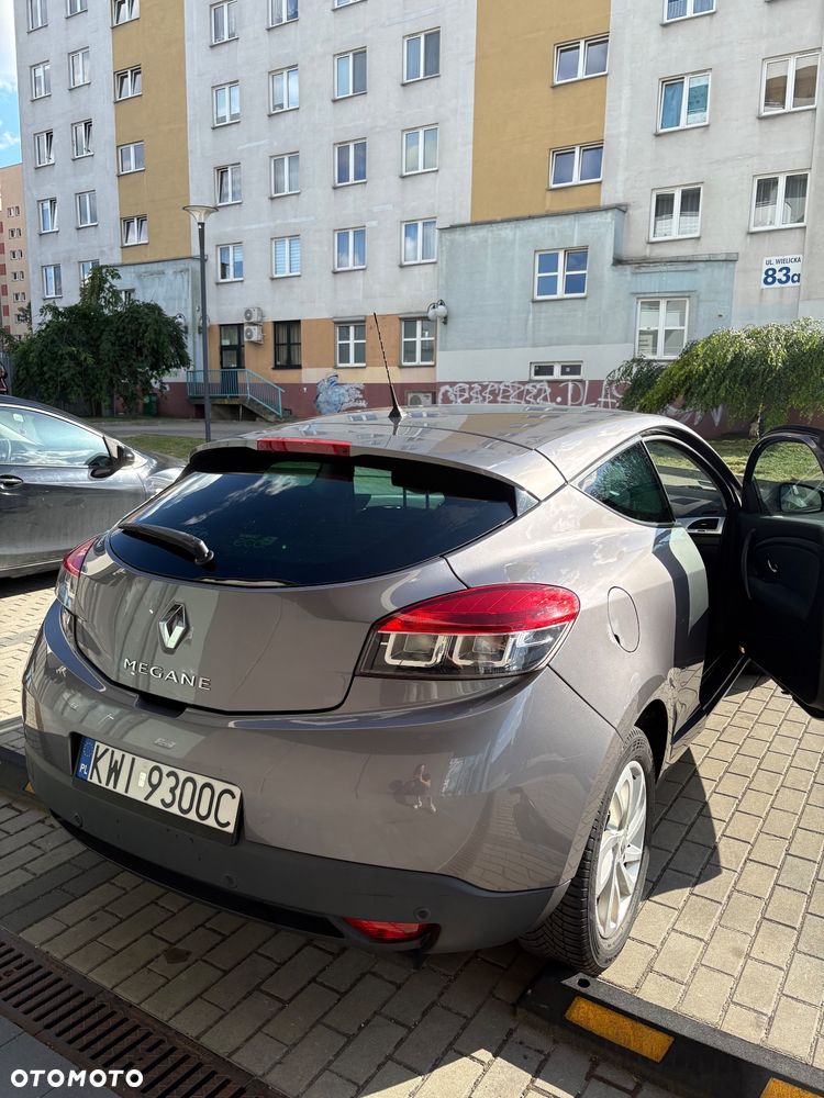 Renault Megane ENERGY TCe 115 Start & Stop Authentique - 5