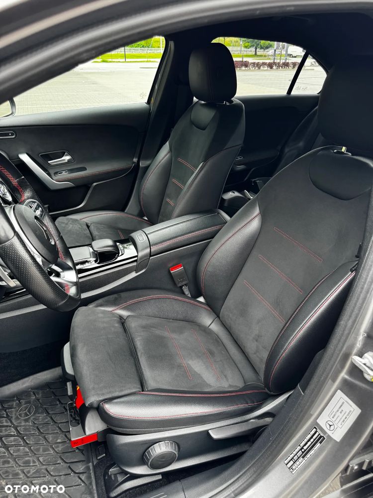 Mercedes-Benz Klasa A 180 d AMG Line 7G-DCT - 13