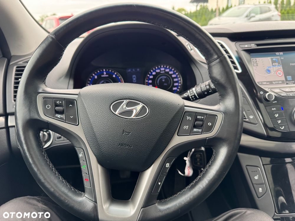 Hyundai i40 Kombi blue 1.7 CRDi Premium - 18