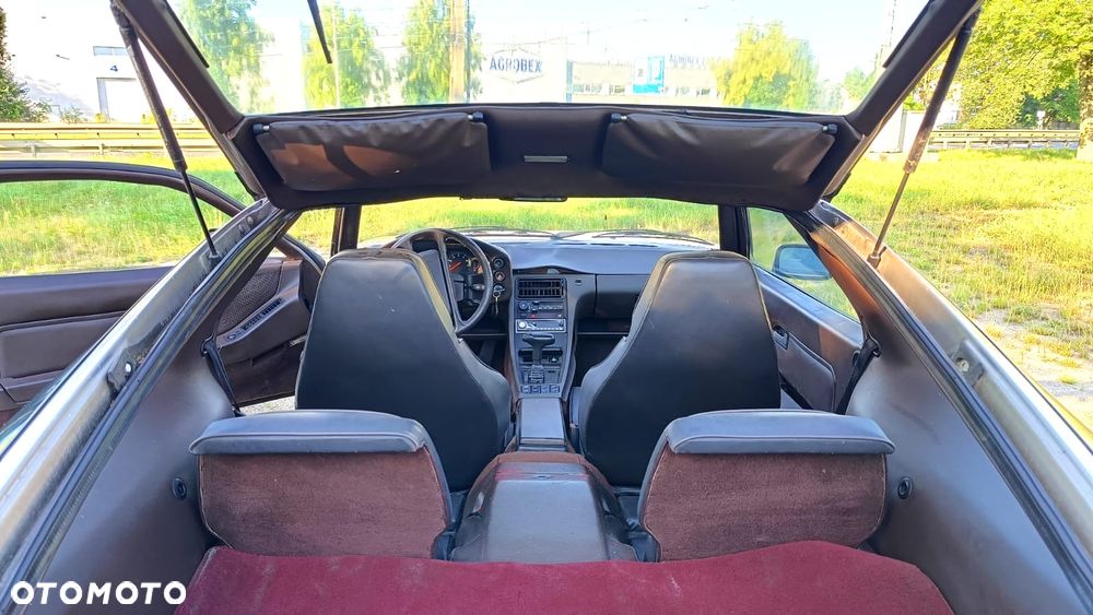 Porsche 928 - 24