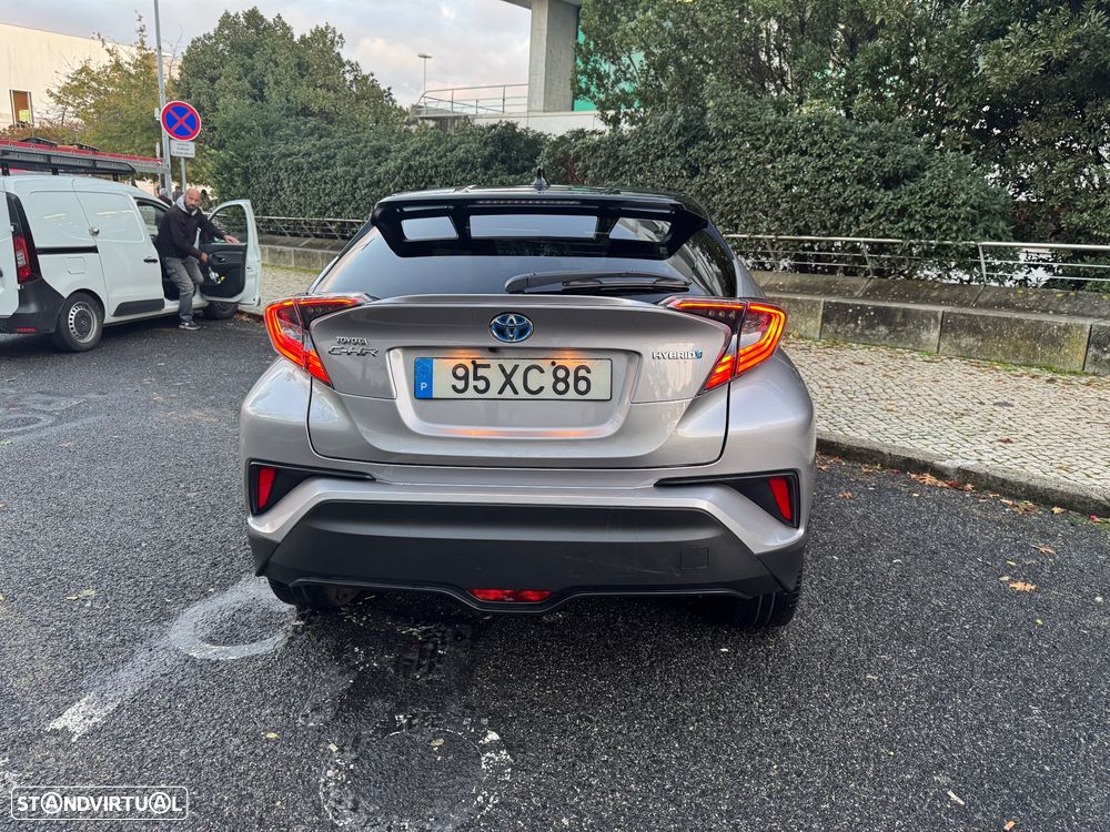 Toyota C-HR 1.8 HSD Lounge - 16