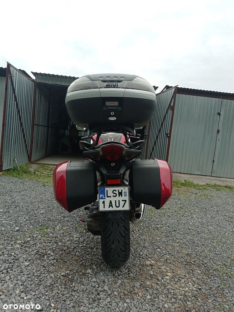 Honda VFR - 6