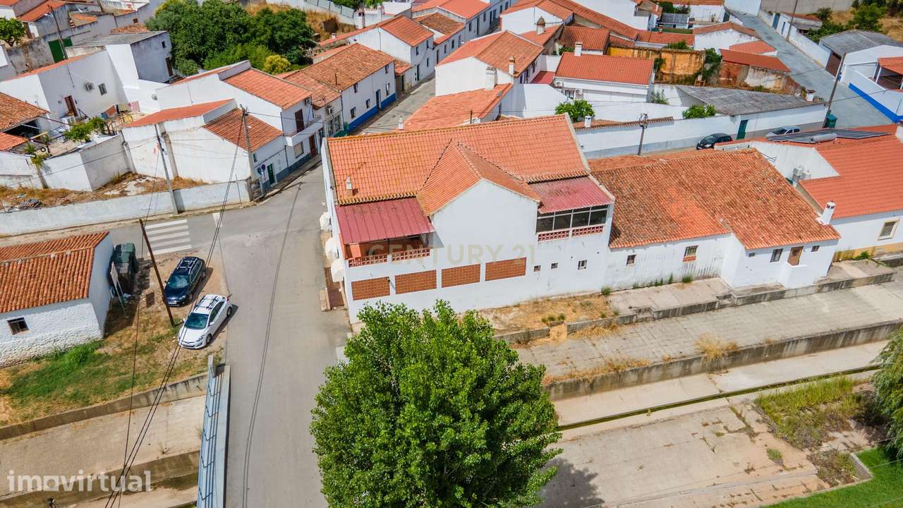 Moradia com Potencial de Habitação e Negócio em Sobral da Adiça, Moura - Grande imagem: 5/56
