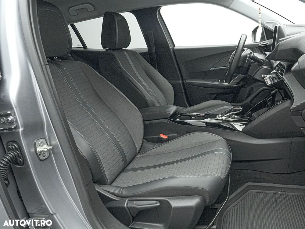 Peugeot 2008 1.5 BlueHDI EAT8 STT Allure Pack - 15