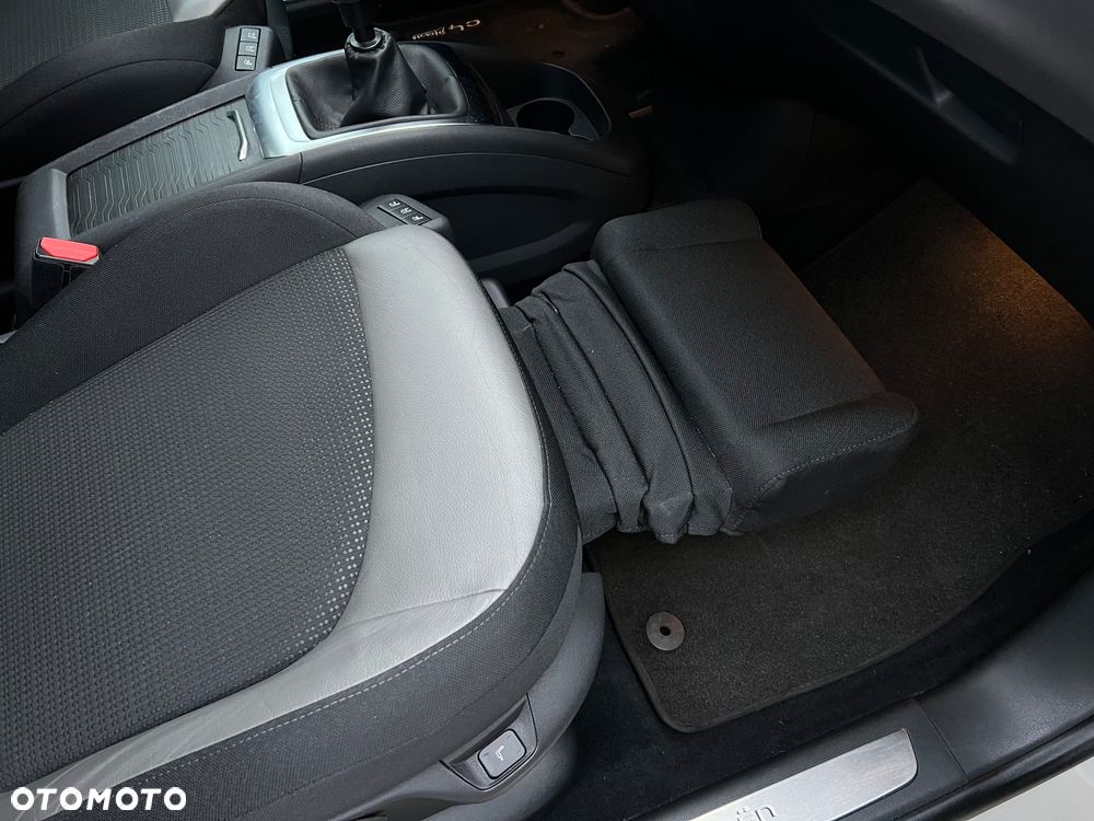 Citroën C4 Picasso 1.2 PureTech Exclusive - 21