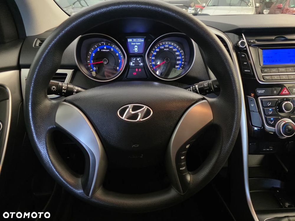Hyundai i30 1.4 Classic - 11