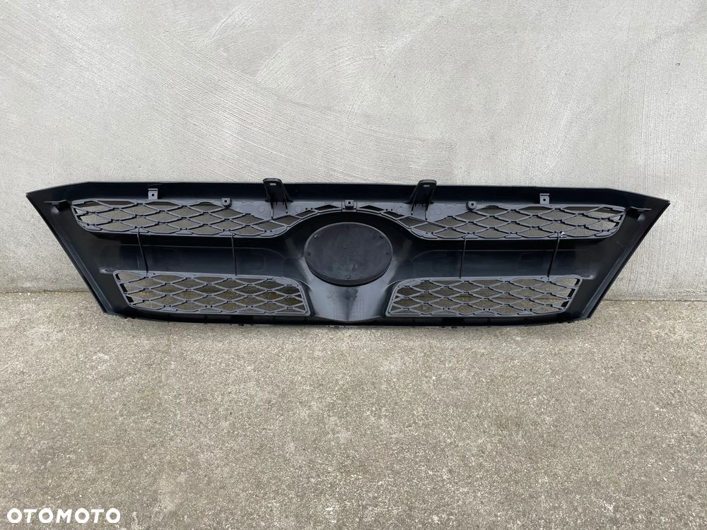 ATRAPA TOYOTA HILUX  2005-2008 - NOWA - 4