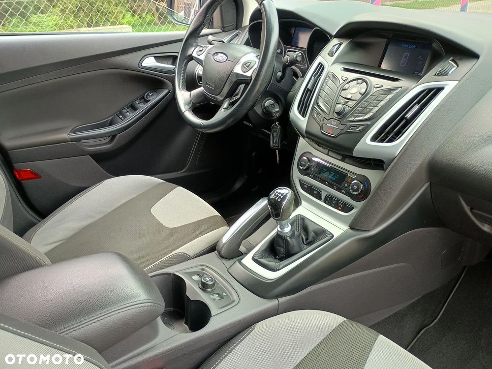 Ford Focus 1.0 EcoBoost Gold X (Edition Start) - 27