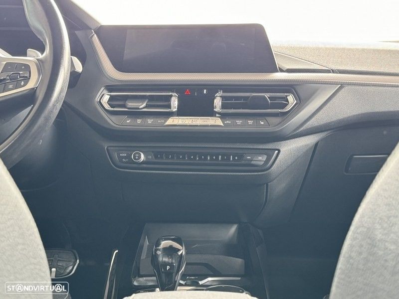 BMW 120 d Pack Desportivo M - 14