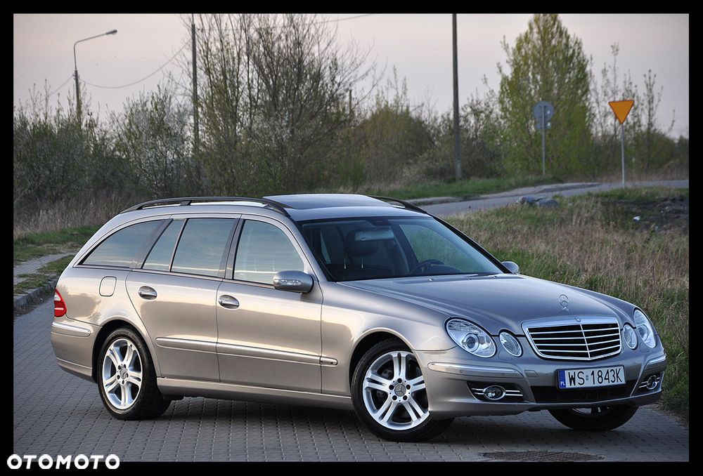 Mercedes-Benz Klasa E 500 T Avantgarde - 11