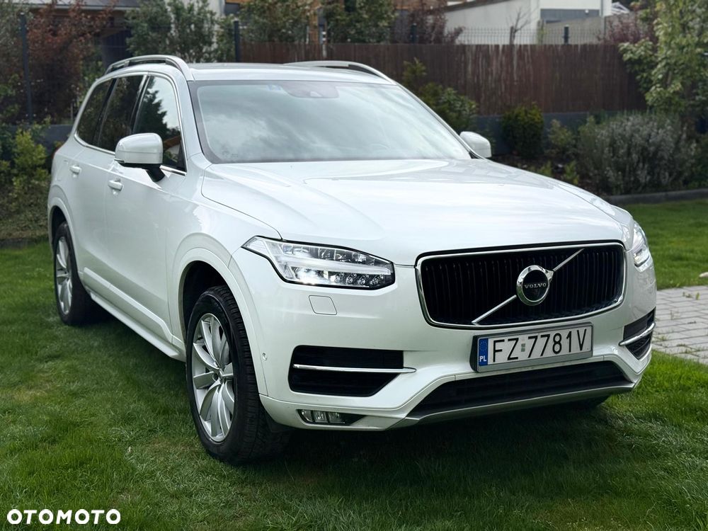 Volvo XC 90 D5 AWD Geartronic Momentum - 1