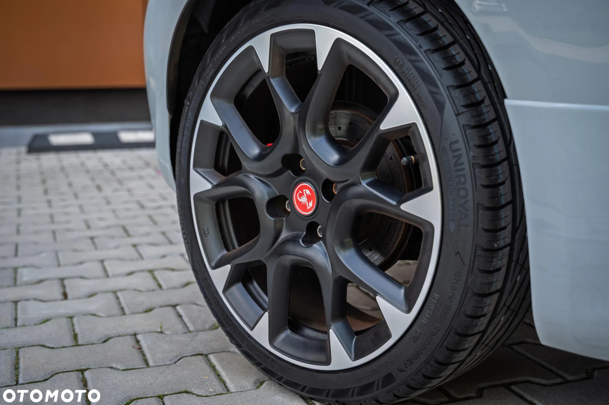 Fiat 500 595 Abarth Competizione - 8