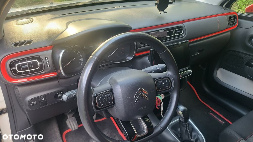 Citroën C3 1.2 PureTech Shine - 13