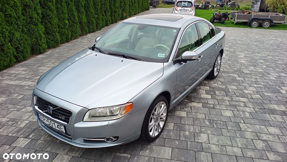 Volvo S80 - 2