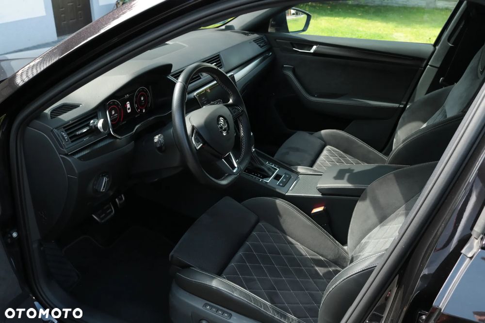 Skoda Superb 2.0 TSI 4x4 Sportline DSG - 12