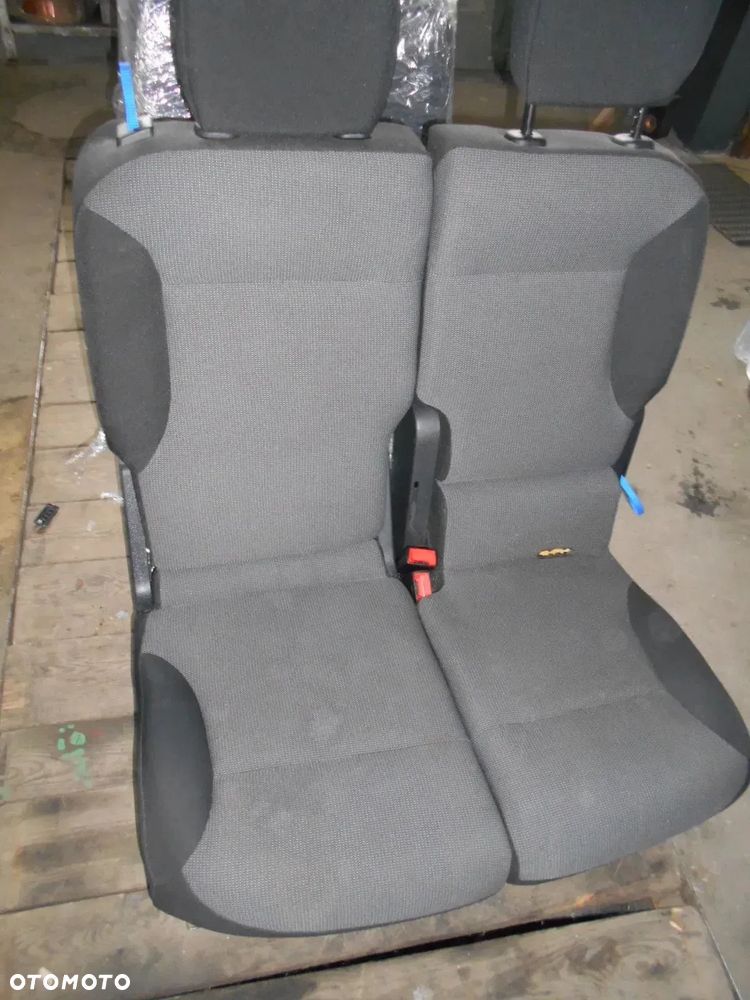 BERLINGO IV RIFTER COMBO E FOTEL PASAŻERA KANAPA - 1