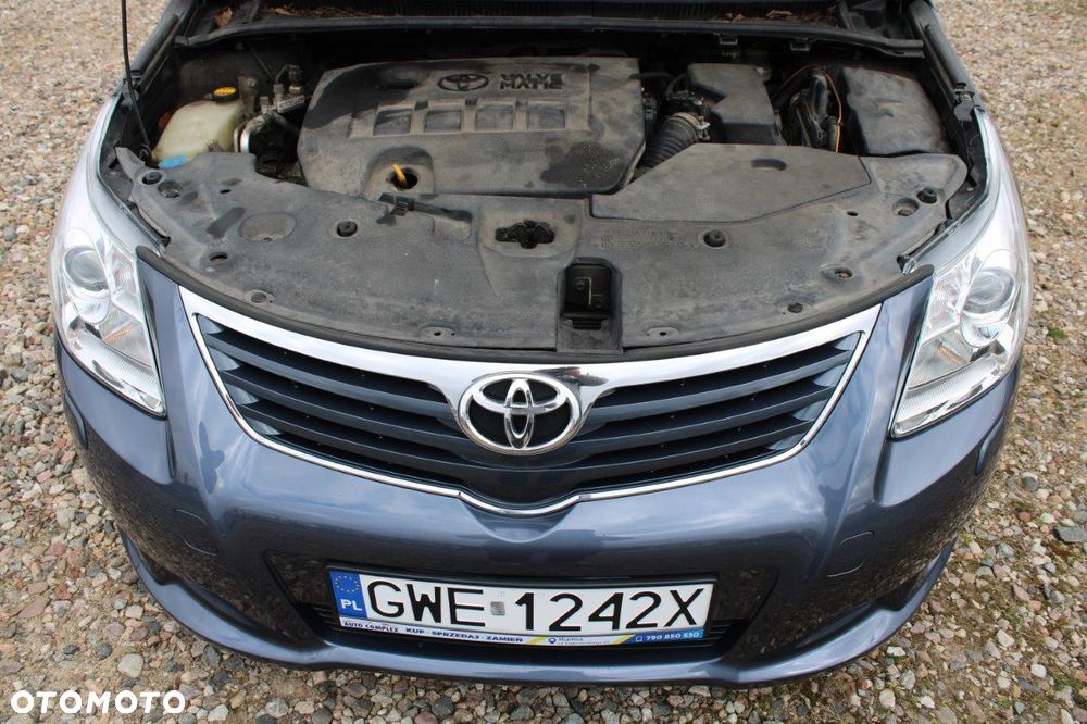 Toyota Avensis 1.6 Business Edition - 15