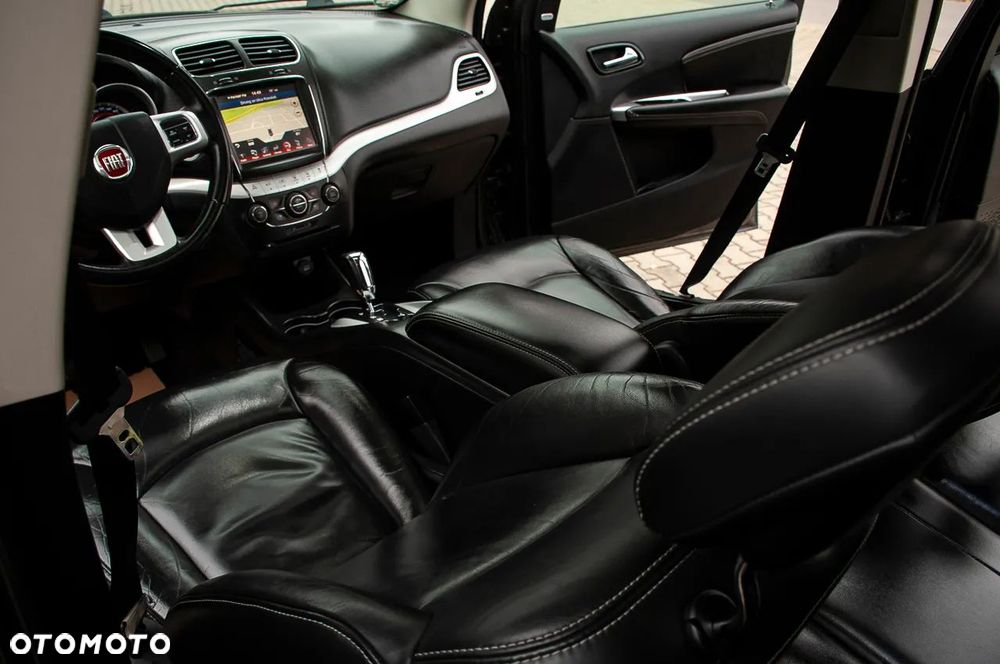 Fiat Freemont 2.0 Multijet 16V DPF Automatik Allrad Black Code - 38