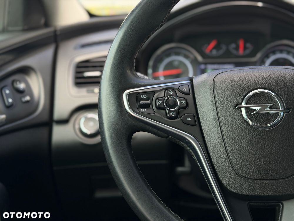 Opel Insignia 2.0 CDTI Executive ecoFLEX S&S - 17