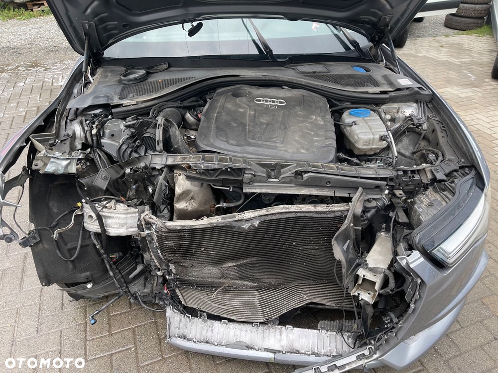Audi A6 Avant 2.0 TDI Ultra DPF S tronic - 19