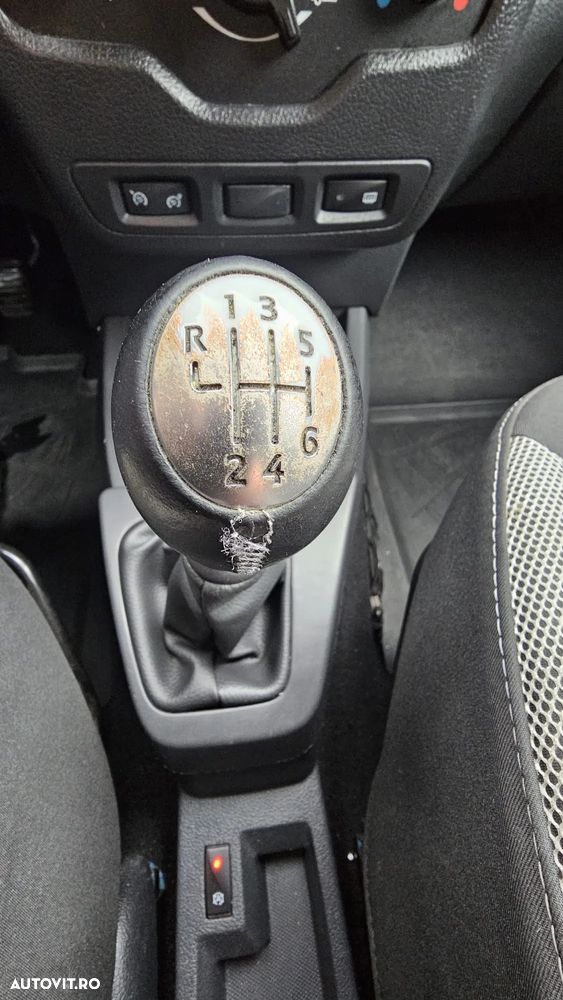 Dacia Dokker 1.5 Blue dCi Stepway - 13
