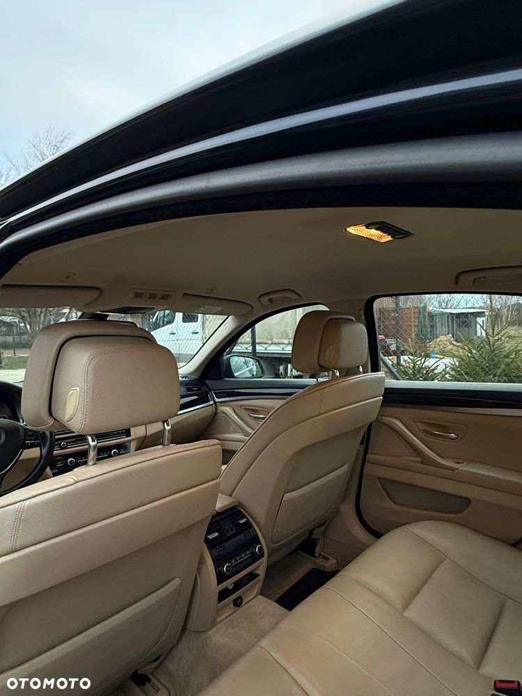 BMW Seria 5 535d - 14