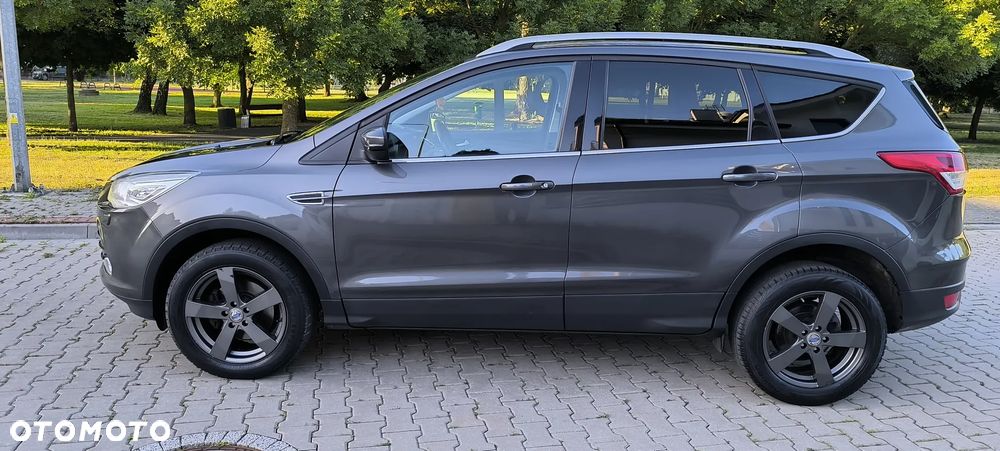 Ford Kuga 1.6 EcoBoost 2x4 Individual - 9